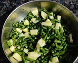 લીલી ચોળી બટેકા નું શાક (Lili Chori Bataka Shak Recipe In Gujarati) રેસીપી સ્ટેપ1ફોટો