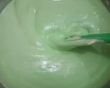Foto langkah ke 3 dari resep Bolu pandan coklat.