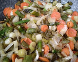 Foto del paso 2 de la receta: Couscous con verduras y salchichas