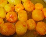 A picture of step 2 of Palak dum Aloo.