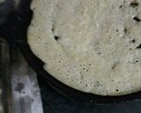 A picture of step 5 of Chawal aate ka chila.