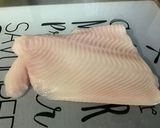 Une image de l'étape 1 de Filets de flétan marinés grillés.