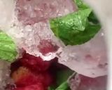 A picture of step 2 of Strawberry Margarita 🍓🍹.