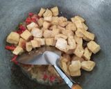 Foto langkah ke 5 dari resep Tumis Tahu Bayam.