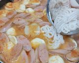 Foto langkah ke 3 dari resep Seblak Kuah Pedas.