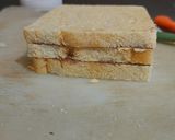 A picture of step 2 of Nutella Milk Toast.