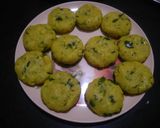 A picture of step 2 of Vada pav.