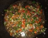 Nasi Gurih Daun Jeruk (Dengan Telur Ceplok Pedas Saus Tiram) langkah memasak 4 foto