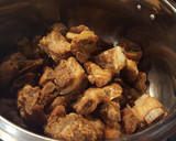 Foto del paso 5 de la receta: Costillitas de cerdo en salsa de jitomates asados