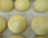 Foto langkah ke 2 dari resep Cream Cheese Garlic Bread /Roti ala Korea.