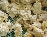 Foto langkah ke 5 dari resep Ayam tepung saus asam manis.