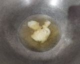 गाजर ची बर्फी रेसपी (Gajar barfi recipe in marathi) रेसिपी स्टेप 2 फोटो 