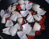 Foto langkah ke 2 dari resep Sosis lada hitam *tanpa saori.