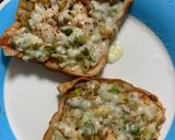A picture of step 4 of Bread pizza.