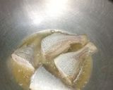 Foto langkah ke 1 dari resep Sup Ikan Kakap.