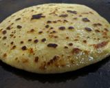 A picture of step 3 of Cheeni (Sugar) ka paratha.