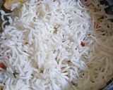 A picture of step 4 of Pumpkin Flowers Fried Rice.