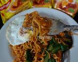 Cara Membuat Mie Goreng Keju Pokcoy dan telur ceplok 4