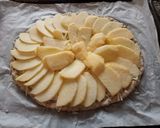 Foto del paso 5 de la receta Pizza de manzana y quesos