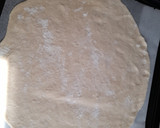 Magyaros házi pizza, ahogy a férjem szereti recept fázis 2 fotója