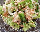 A picture of step 8 of Peanut Kale Salad - Royal Host Style.