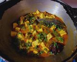 A picture of step 6 of Paneer Mushroom Masala.
