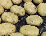 Foto langkah ke 5 dari resep Perkedel Kentang Anti Ambyar.