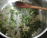 Foto del paso 1 de la receta: Caella en salsa verde con almejas