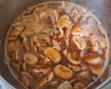Foto del paso 5 de la receta: Caldo de hongos con epazote