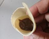 Foto langkah ke 2 dari resep Corong oreo mini coklat.