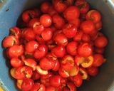 Krémes vaníliás cseresznyeleves recept fázis 1 fotója