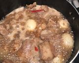Hình bước làm 2 của món Thịt kho trứng