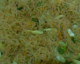 Foto langkah ke 5 dari resep Bihun Goreng Simple.