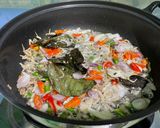 Foto langkah ke 3 dari resep Oseng daun pepaya teri jos.