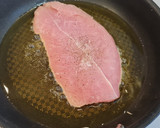 Foto del paso 2 de la receta: Pavo a la napolitana en sartén
