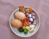 Foto langkah ke 1 dari resep Orak Arik Telur Sambal Terasi Bawang (Sambal Siwang).