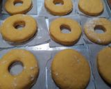 Foto langkah ke 6 dari resep Donat Labu.