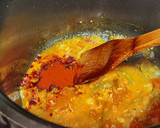 Foto del paso 3 de la receta: Alubias pintas con patatas, Zanahoria y guisantes en cookeo