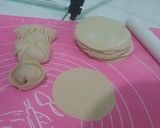 Foto langkah ke 2 dari resep Kulit  dumpling nikmatul rosidah.