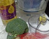 Foto langkah ke 1 dari resep Brokoli saus Tiram Tim Telur.