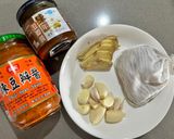 A picture of step 2 of Braised Beef Noodle Soup (Double Bean Paste, No Soy Sauce).