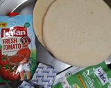 A picture of step 4 of Pizza sandwich.