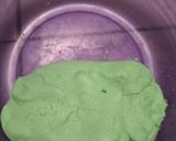 Foto langkah ke 3 dari resep Klepon isi gula merah.