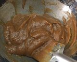 A picture of step 3 of Rajasthani Besan Halwa 🥮.