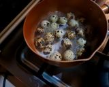 Foto langkah ke 1 dari resep Semur Telur Puyuh.