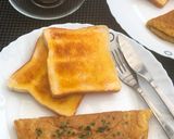 A picture of step 9 of Fluffy Mushroom and Spinach Omelette.