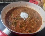 A picture of step 4 of Spanish Meatballs in Sauce.