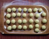 Foto langkah ke 4 dari resep Bola Bola Ubi Kopong.