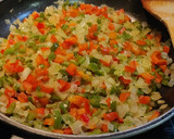 Foto del paso 4 de la receta: Pisto en revuelto