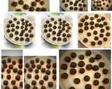 A picture of step 5 of Bengali Style: Narkel Nadu or Coconut Ladoo.